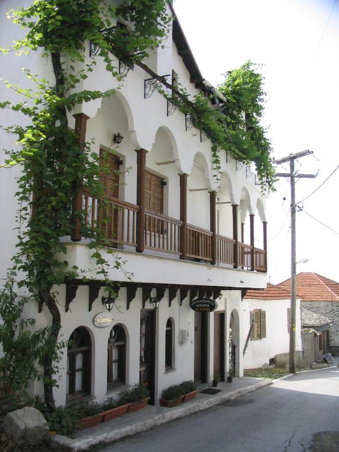 Traditional Guesthouse Lanari Livadi  ภายนอก รูปภาพ
