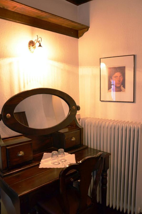 Traditional Guesthouse Lanari Livadi  ภายนอก รูปภาพ