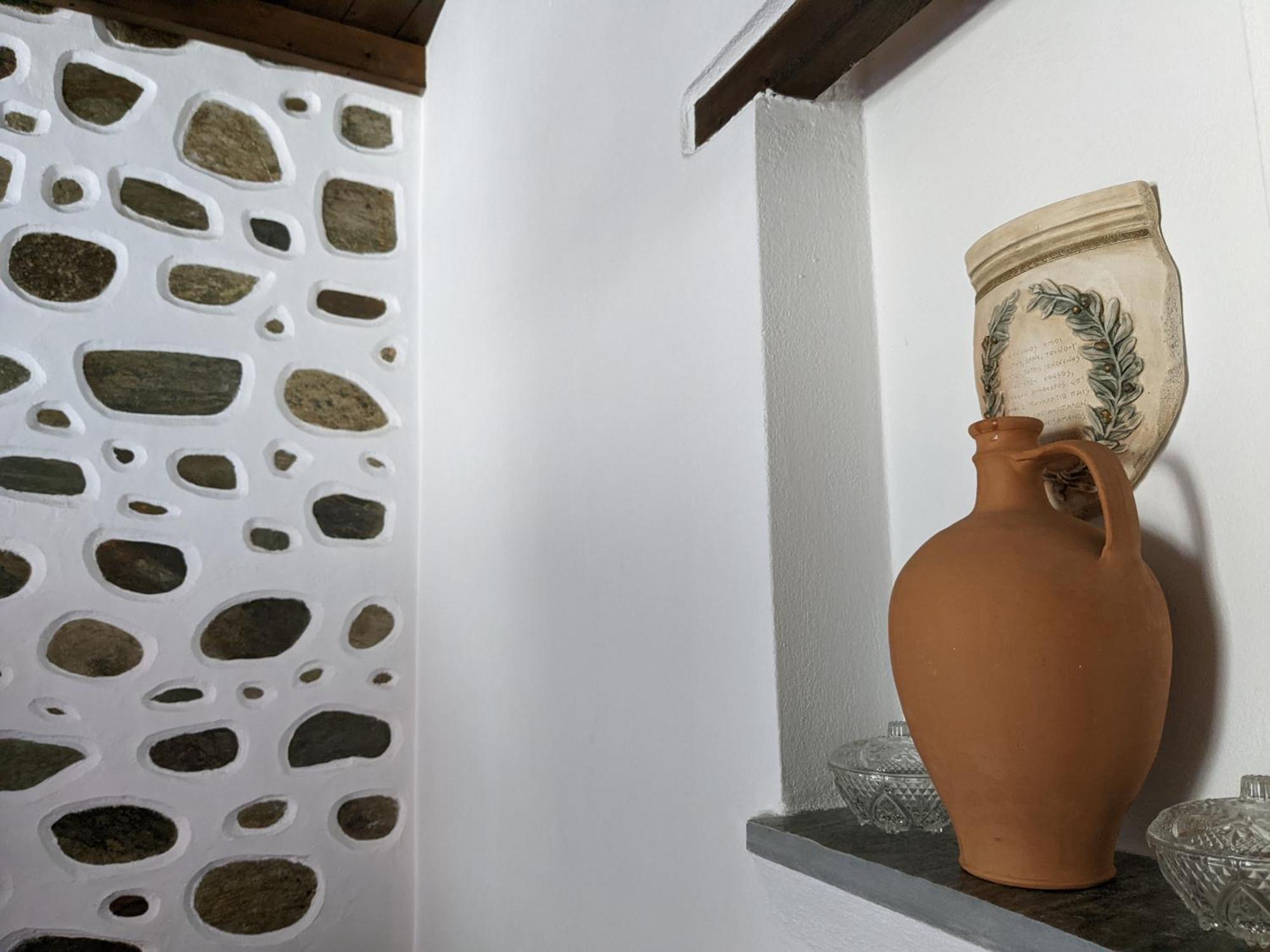 Traditional Guesthouse Lanari Livadi  ภายนอก รูปภาพ
